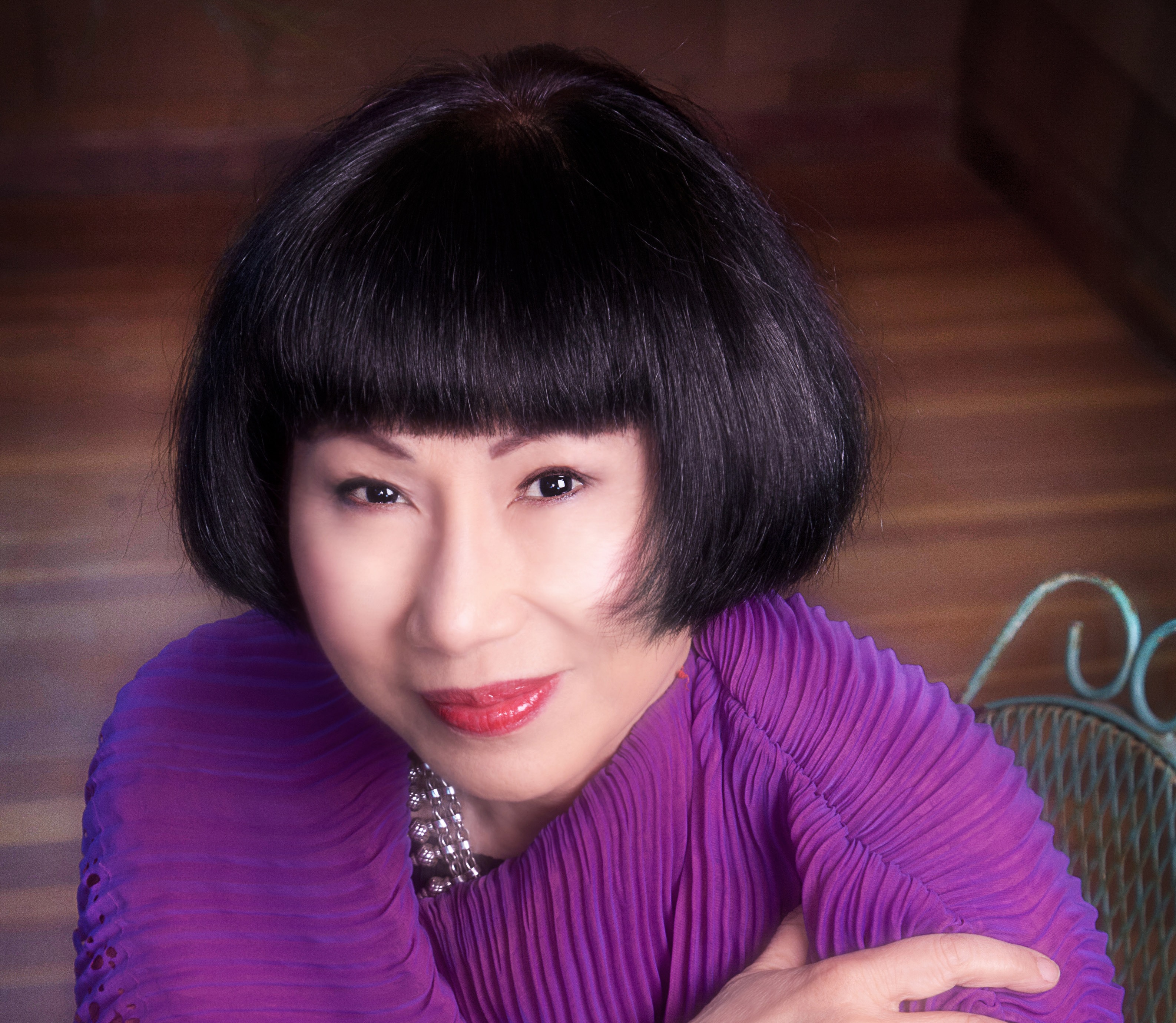 Amy Tan sýnir okkur í tvo heima